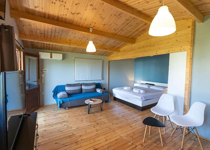 Golden Sun * Agios Christoforos (Lefkada)